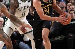 雷速体育比分官网-NBA总决赛终极战力角逐勇士vs雄鹿对决
