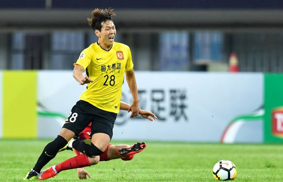 天王苏宁重回榜首，实力浮出水面