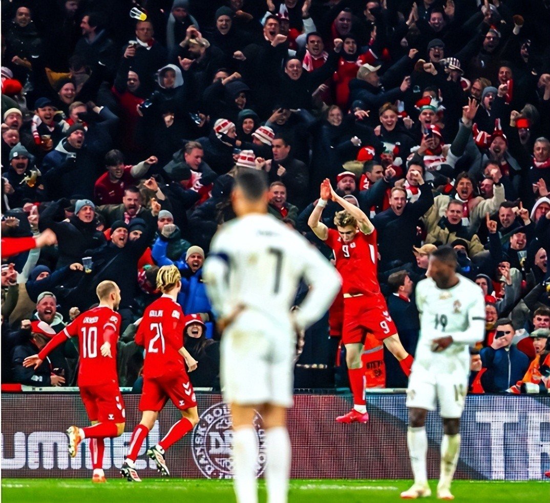 包含葡萄牙绝杀波士顿凯尔特人,Uzi完成史诗逆转鏖战多局总决赛,留下经典瞬间的词条 包含葡萄牙绝杀波士顿凯尔特人,Uzi完成史诗逆转鏖战多局总决赛,留下经典瞬间的词条