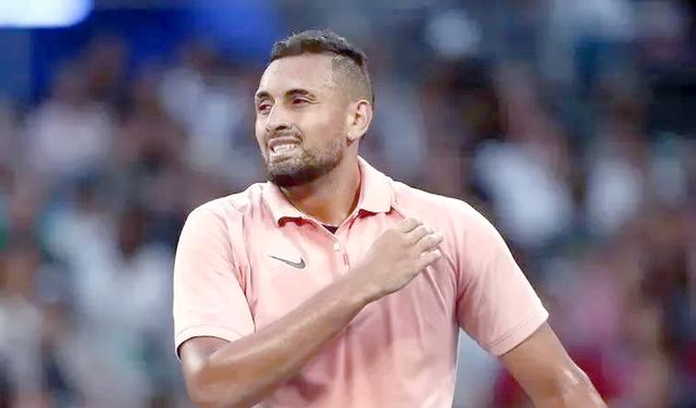 包含意大利网球队绝杀西班牙网球队,克耶高斯爆发神勇的词条 包含意大利网球队绝杀西班牙网球队,克耶高斯爆发神勇的词条