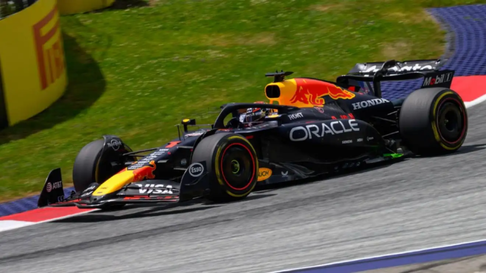 威廉姆斯险胜红牛车队,诺里斯统治全场的简单介绍 威廉姆斯险胜红牛车队,诺里斯统治全场的简单介绍